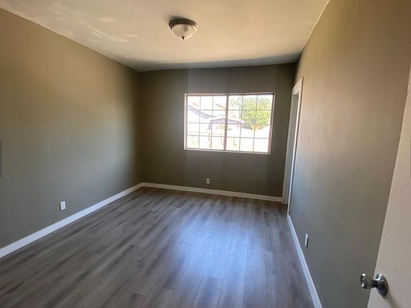 5th image of 372 N Palomares St #372