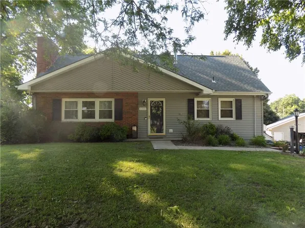 2320 N 33rd Street Ter, Saint Joseph, MO 64506
