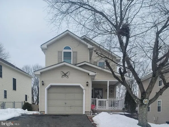 636 Upland St, Pottstown, PA 19464