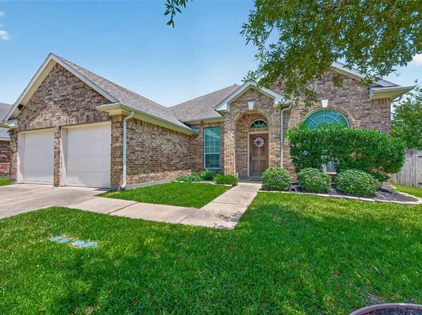 18102 Garnet Red Rd, Cypress, TX 77429