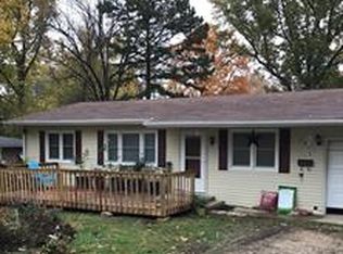 104 N Hamrick St S, Houston, MO 65483