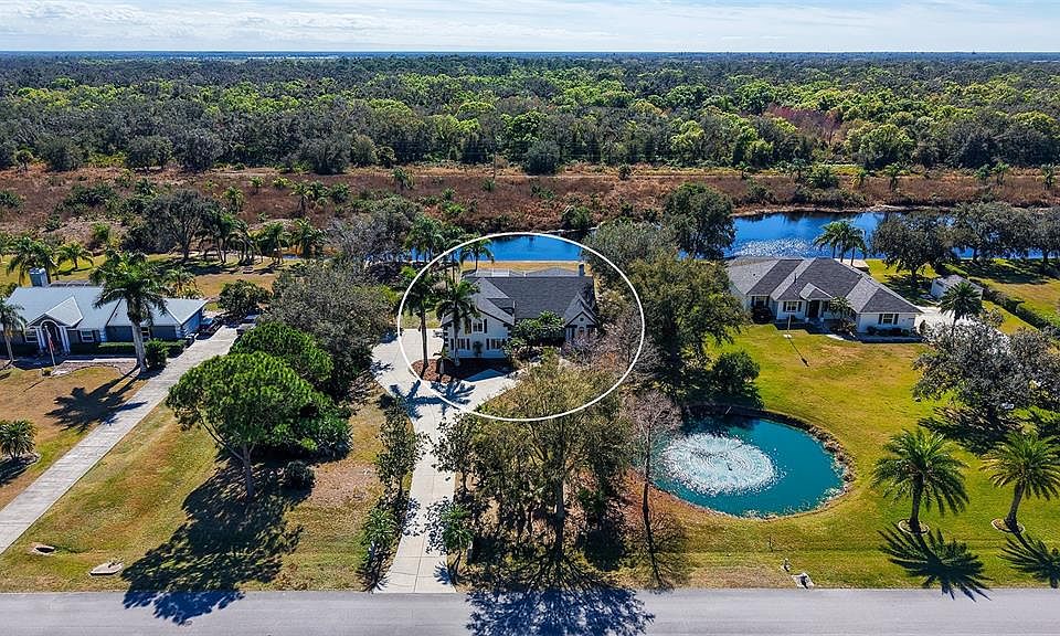 1st image of 2098 Palm View Rd