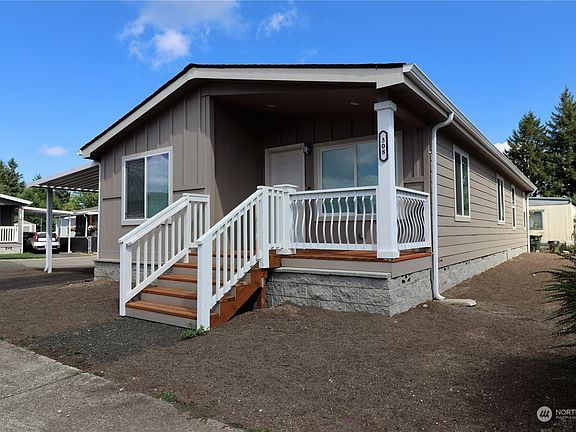 3rd image of 1111 Archwood Drive SW #308