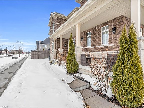 3rd image of 1 Perdita Rd