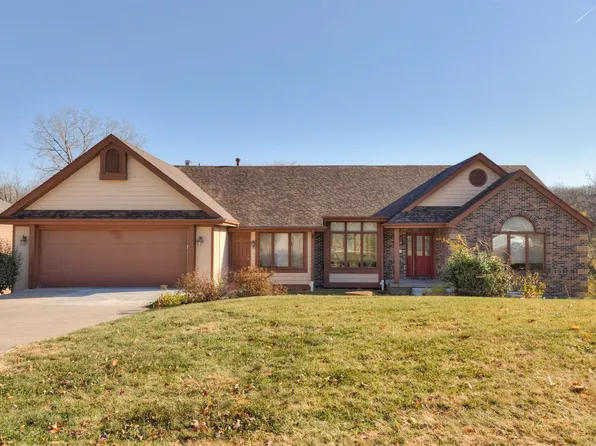 761 SE 61st St, Pleasant Hill, IA 50327