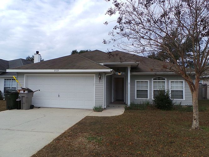 1st image of 8925 Camelot Pl
