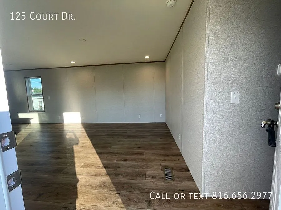 Brand New 3 Bed, 2 Bath Home in Greenwood, MO (Lee's Summit West Schools!) - 1,219 Sq Ft — Photo 4