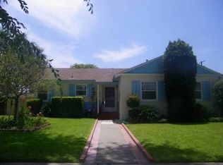 1230 Riverside Dr, Fullerton, CA 92831