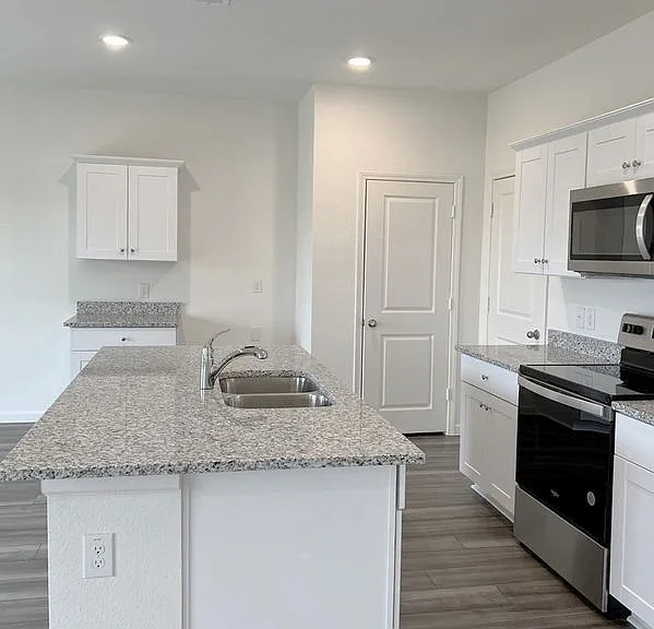 2013 Hancock Cir — Photo 8