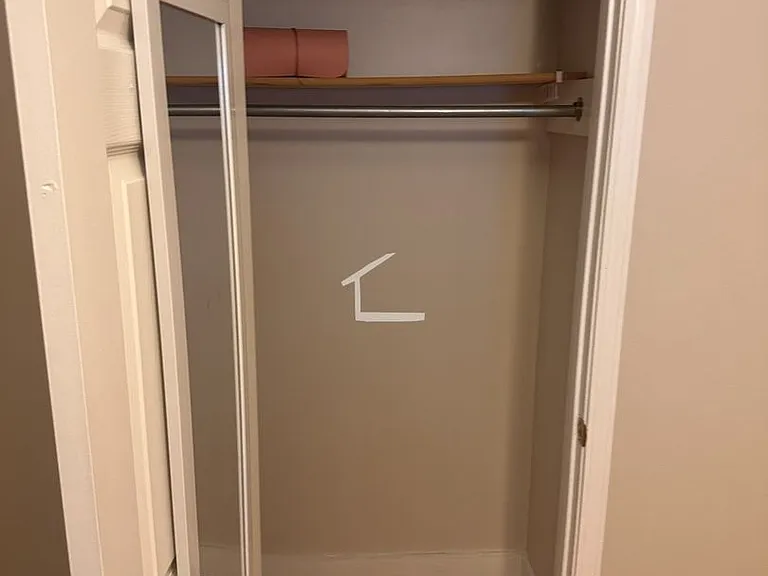 32 Chesterton St #2 — Photo 9