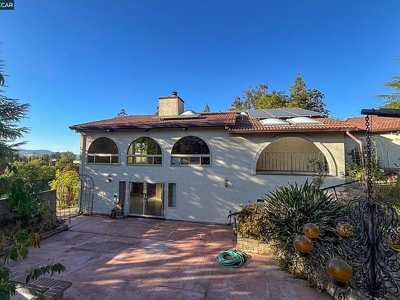 2nd image of 337 Livorna Heights Rd