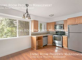 1214 SE Cora St APT 3, Portland, OR 97202