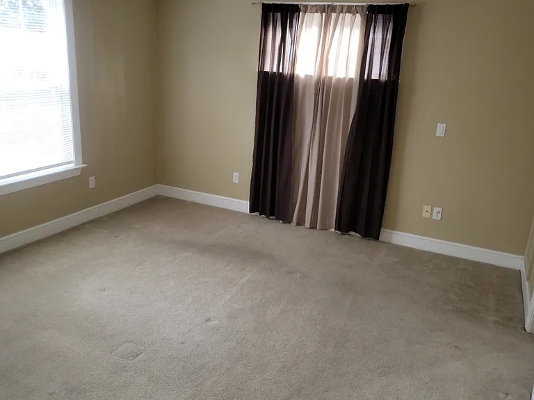 2325 Keith St — Photo 14