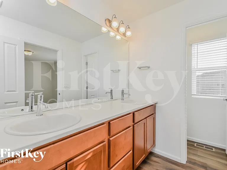6951 Shunka Ln — Photo 8