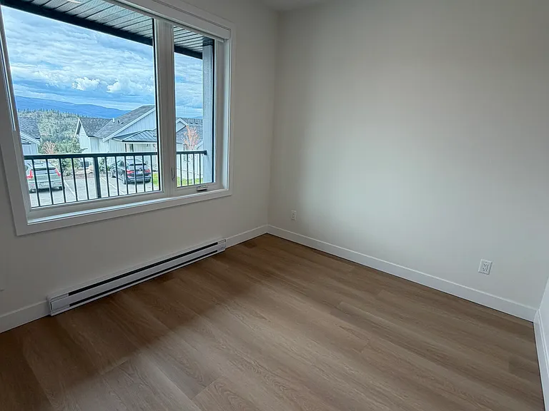 100 Grange Dr — Photo 15