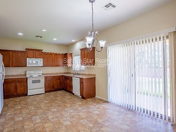 3rd image of 15967 N Cristine Ln