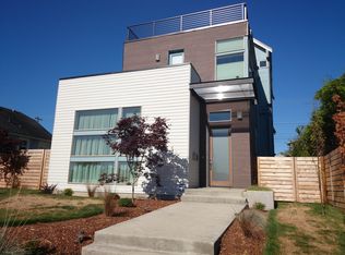 4121 39th Ave SW, Seattle, WA 98116