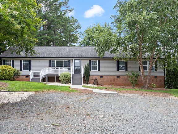 2nd image of 1531 Wayside Farm Rd