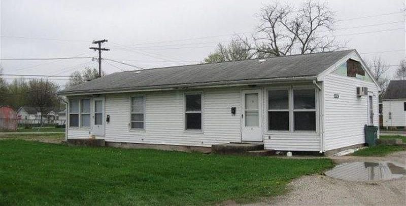 2nd image of 2219 S Selby St