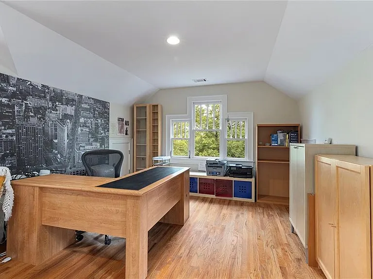 120 Park Pl — Photo 25