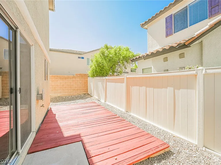 9996 Alder Springs Ct — Photo 37
