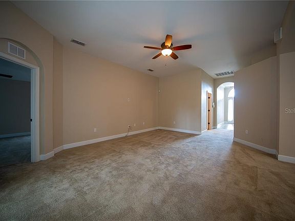 3rd image of 6268 Silver Leaf Ln