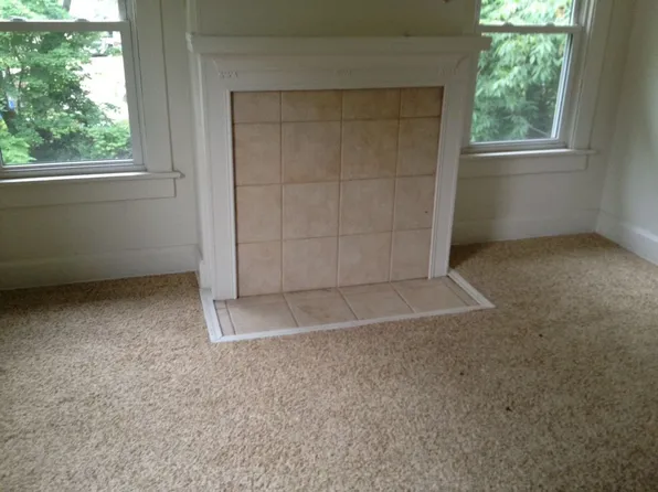 219 Grand Ave, Akron, OH 44302