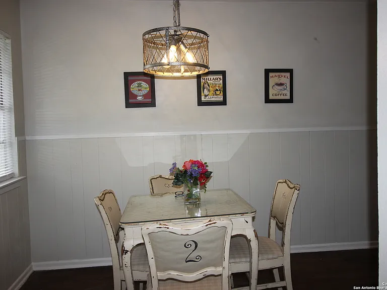536 Southtrail Dr — Photo 4