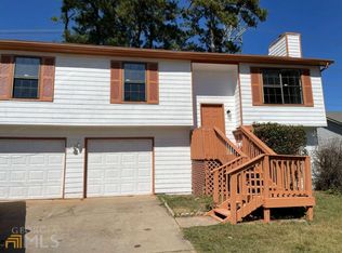 2030 Marshes Glenn Dr, Norcross, GA 30071