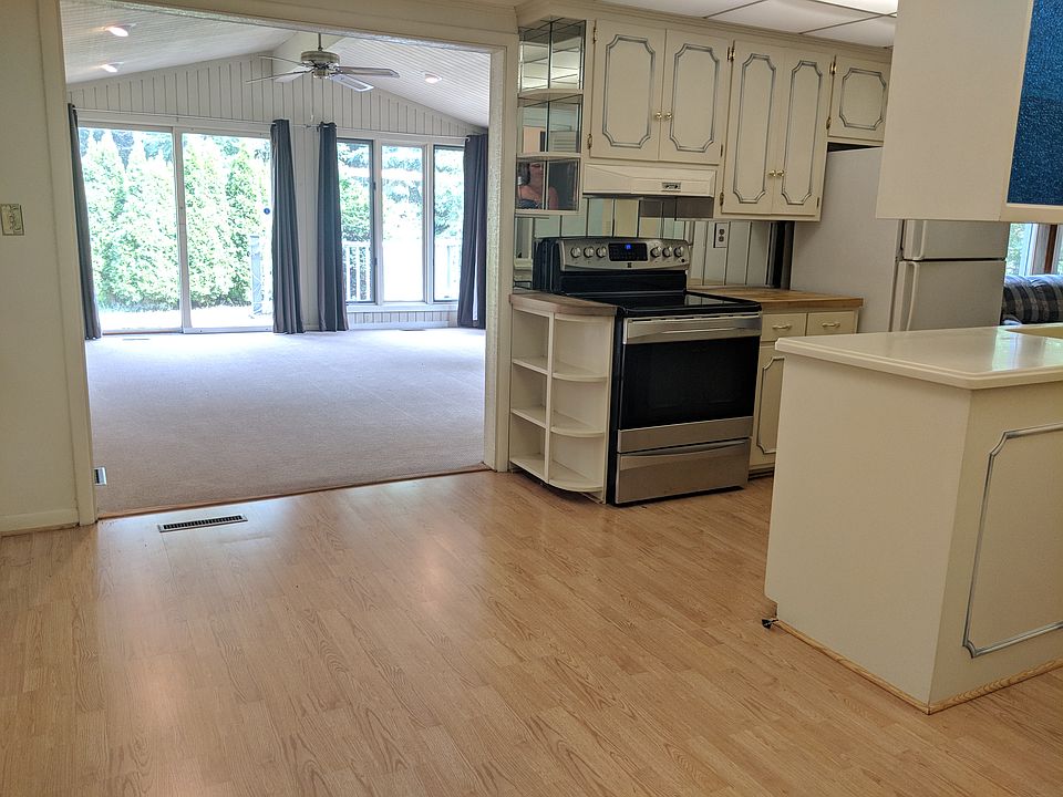 1st image of 1812 Beckett Pl