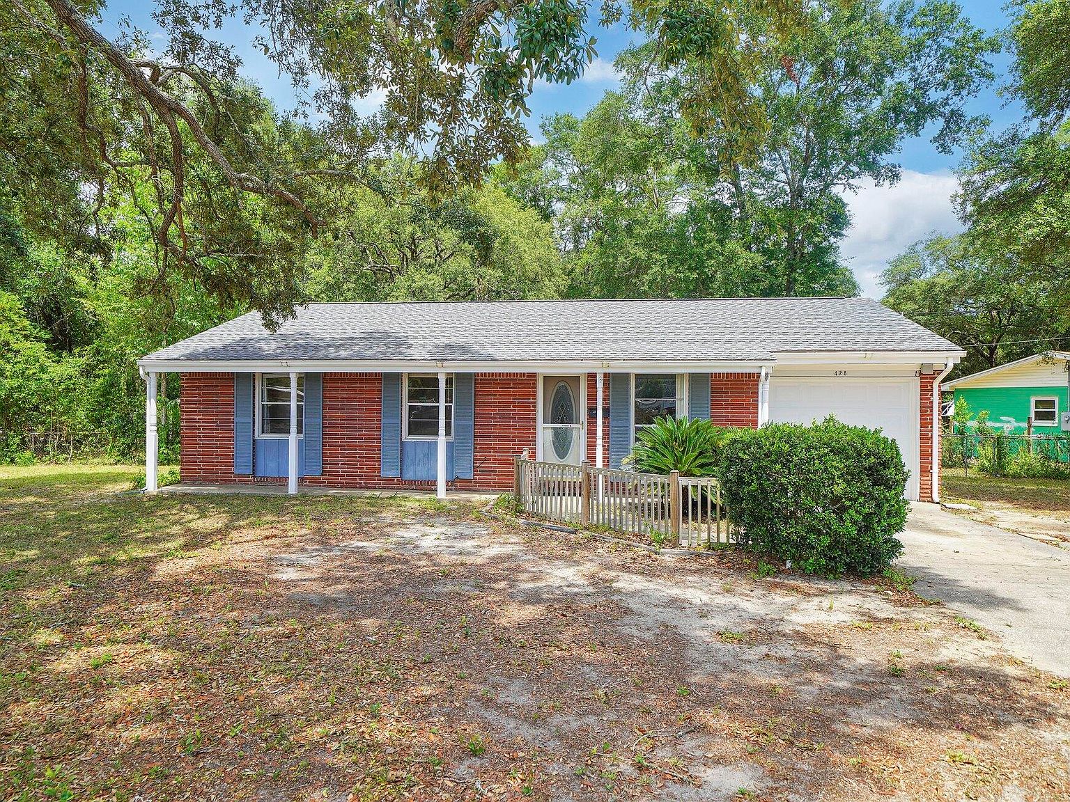 428 Edge Ave, Valparaiso, FL 32580 | Zillow