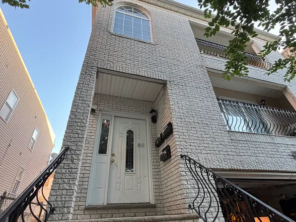 80 Walnut St Floor 2, Newark, NJ 07102