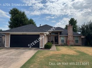 4704 Stonegate Dr, Norman, OK 73072