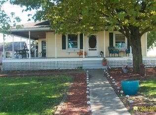 1274 N 1300 East Rd, Onarga, IL 60955