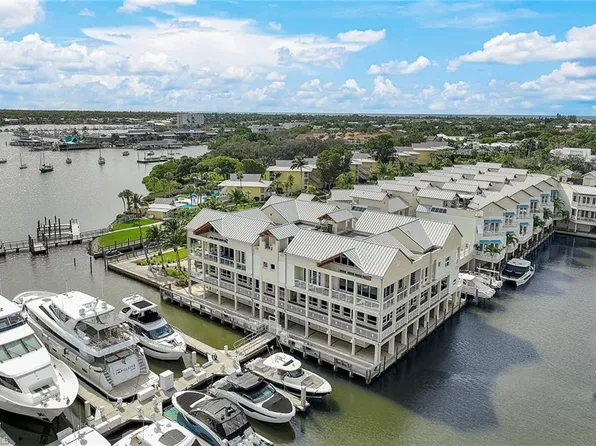 1001 10th AVE S #PH-302, NAPLES, FL 34102