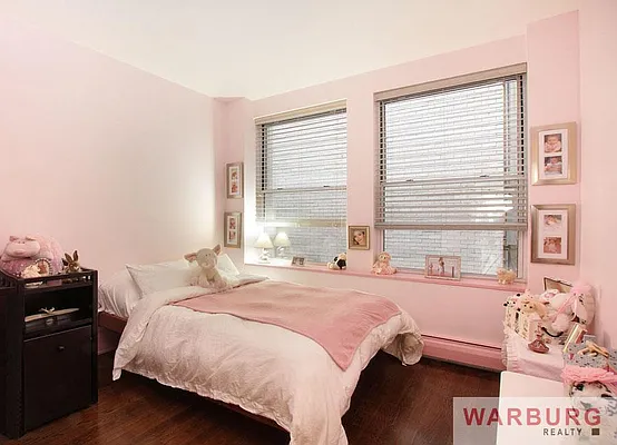 Rented by Warburg | media 22