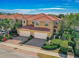 7491 Bristol Cir, Naples, FL 34120