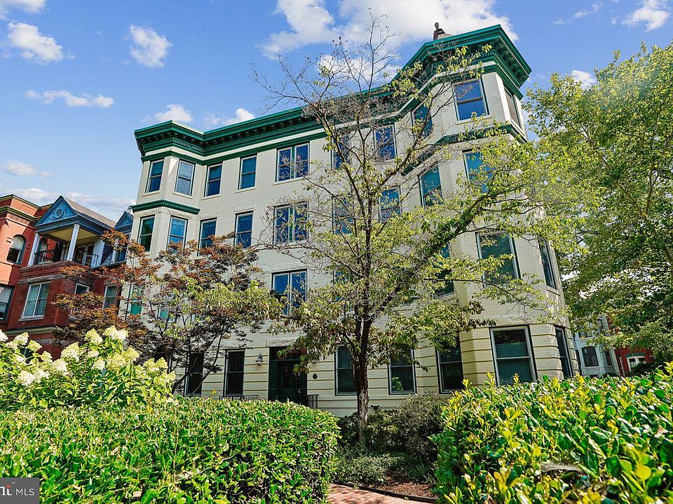 1st image of 1024 Massachusetts Ave NE APT 5