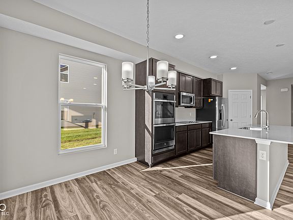 5th image of 5519 Aspen Wood Ln