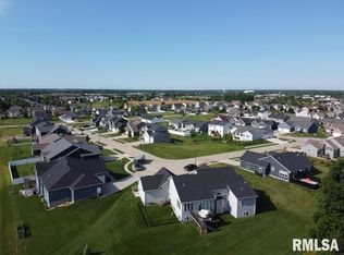 6115 Belle Ct, Davenport, IA