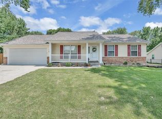 578 Prairie Home Dr, Saint Peters, MO 63376
