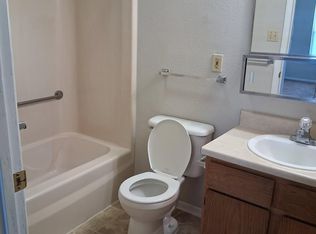 205 S Fort St #7, Nixa, MO 65714