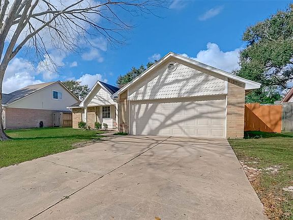 5th image of 2618 Radcliffe Dr