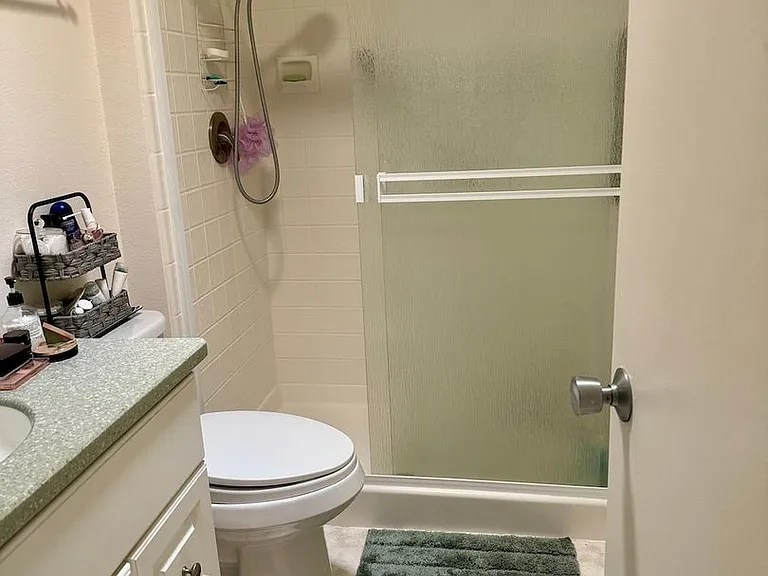 5203 Meadowview Dr — Photo 11