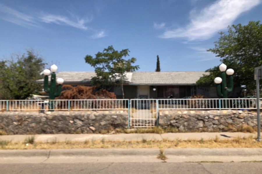 1st image of 10131 Springwood Dr