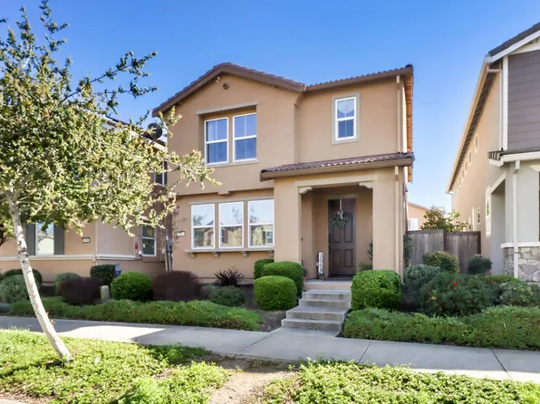 3064 Club Center Dr, Sacramento, CA 95835