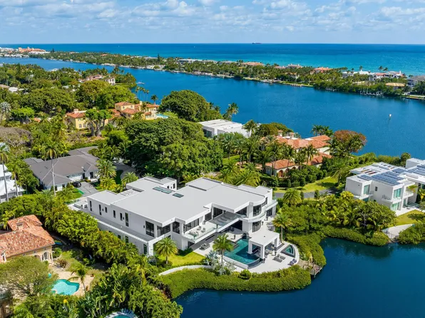 110 Churchill Way, Manalapan, FL 33462