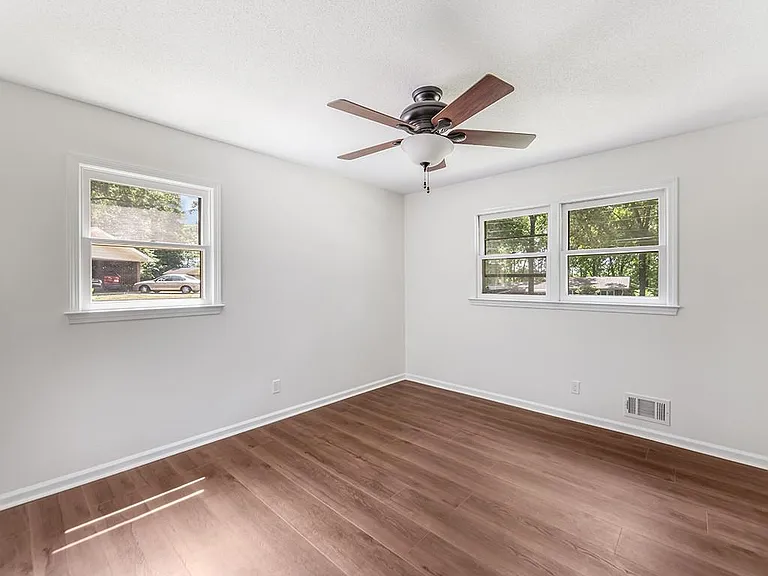 1179 Pathfinder Rd — Photo 17
