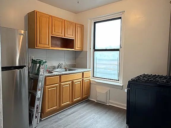 2nd image of 1 E 213th St #23A