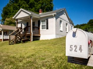 524 Grubert Ave, Staunton, VA 24401